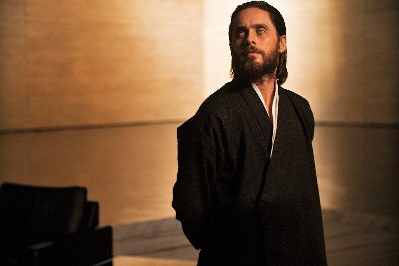 бегущий по лезвию